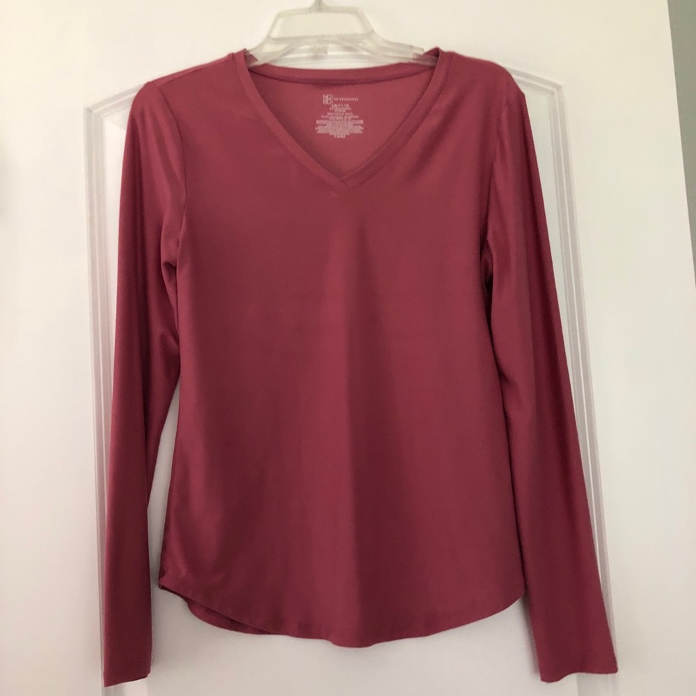 5 Really soft fabric tops.